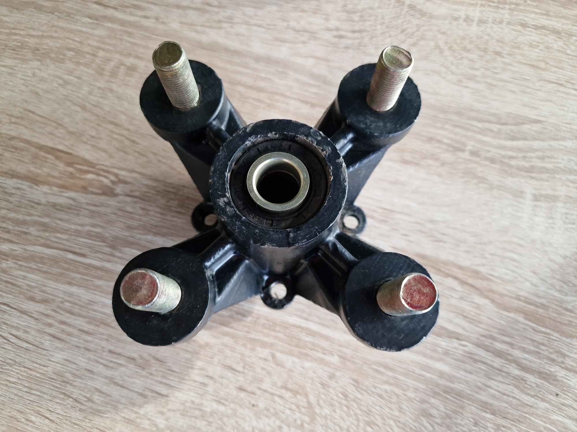 Front wheel hub Shineray 350-ST2